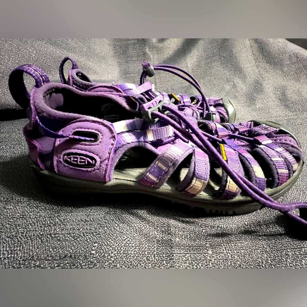 Keen purple sandals youth size 2